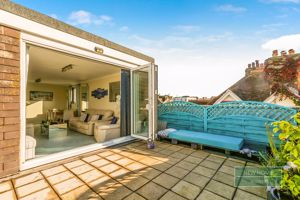 Photo 17- click for photo gallery